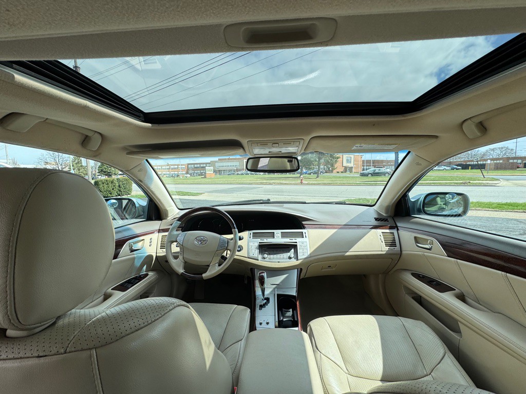 2008 Toyota Avalon Image 4
