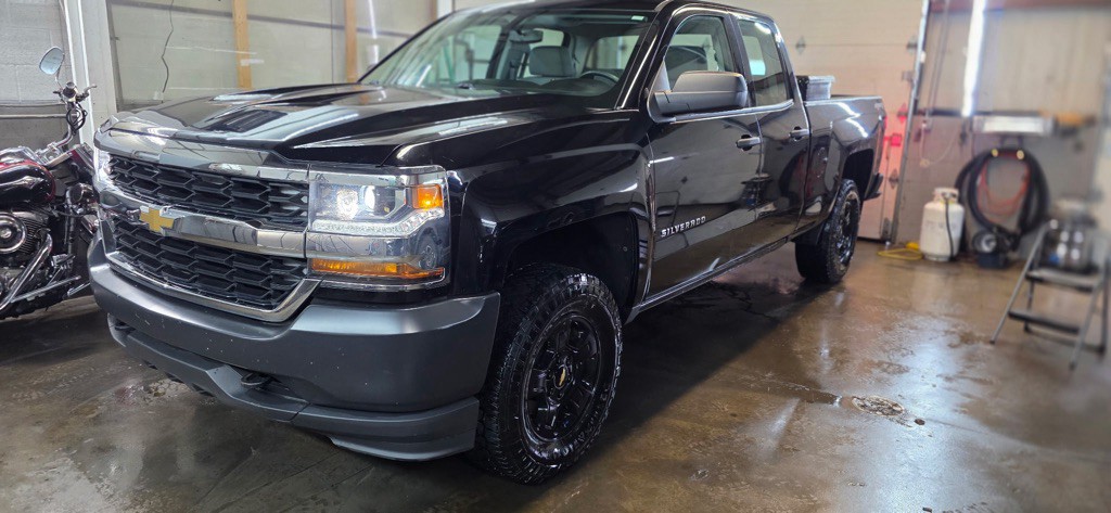 2016 Chevrolet Silverado 1500 Image 1