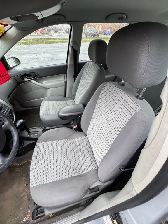 2006 Ford Focus Image 3