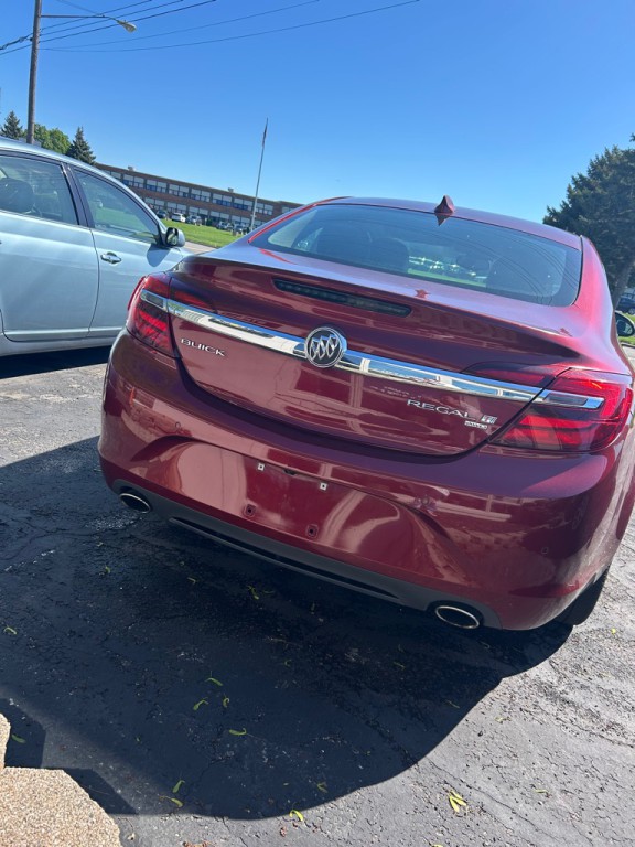 2016 Buick Regal Image 3
