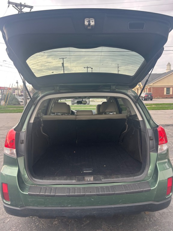 2012 Subaru Outback Image 5