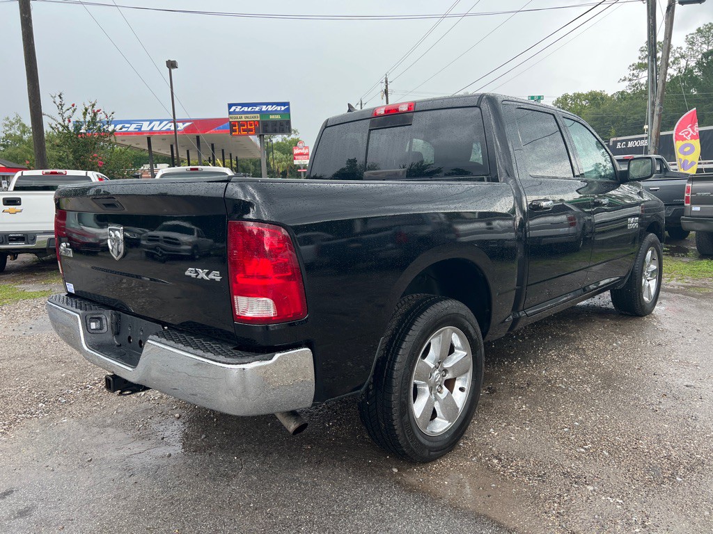 2014 RAM 1500 Image 5