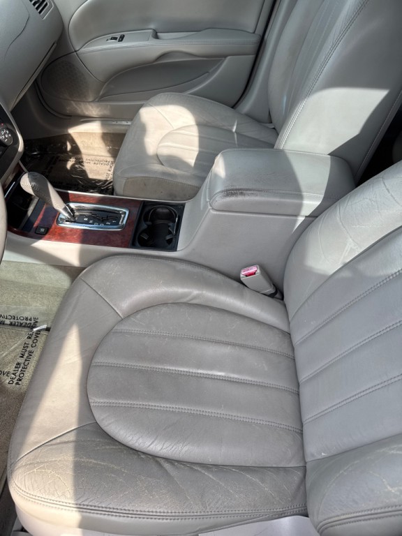 2007 Buick Lucerne Image 7