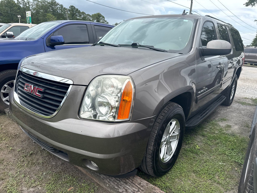 2014 GMC Yukon Image 1