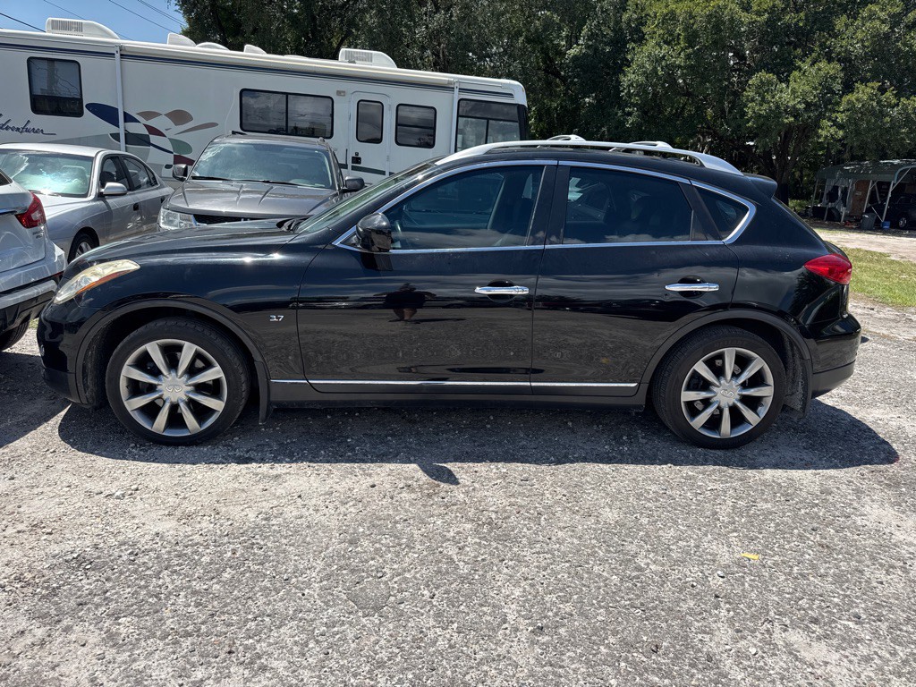 2014 INFINITI QX50 Image 9