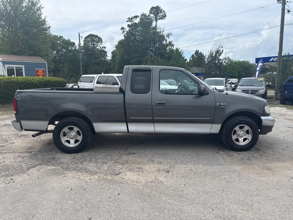 2002 Ford F-150 Image 4