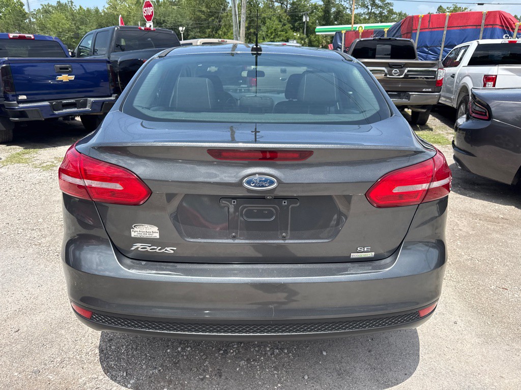 2018 Ford Focus Image 5
