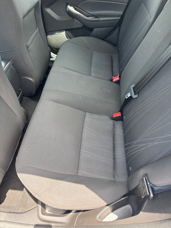 2018 Ford Focus Image 8