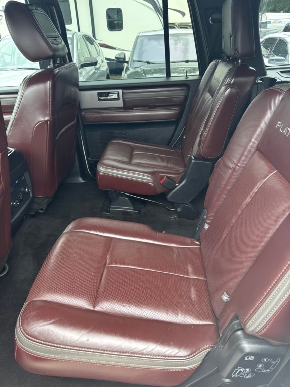 2017 Ford Expedition Image 8