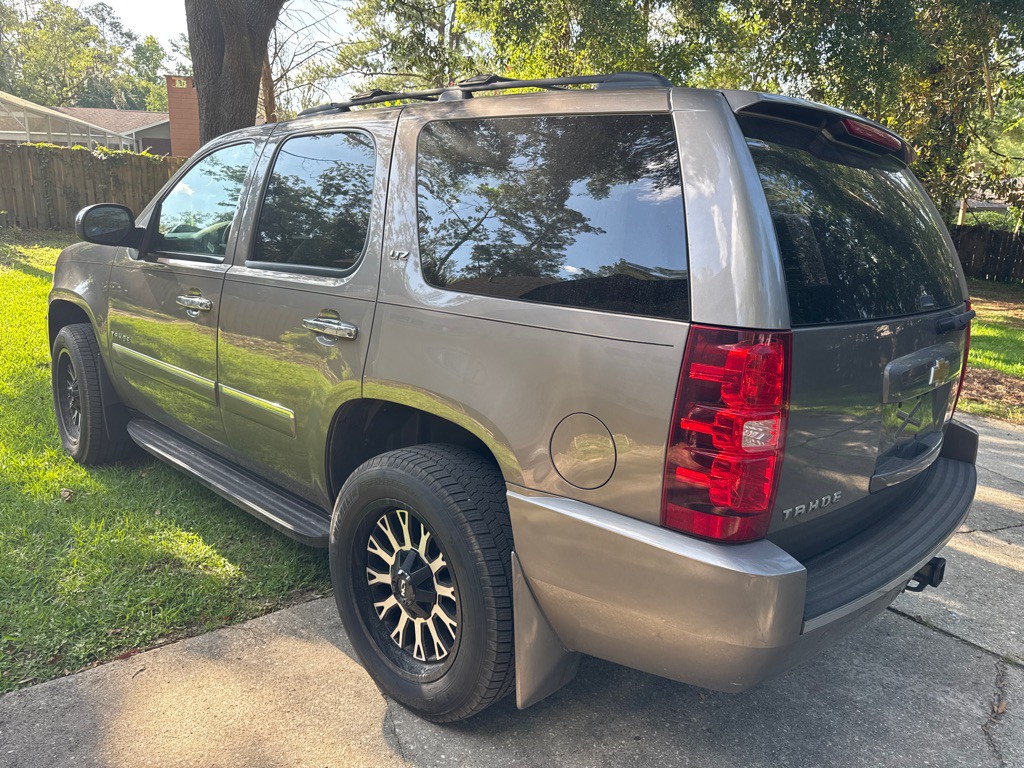 2013 Chevrolet Tahoe Image 3