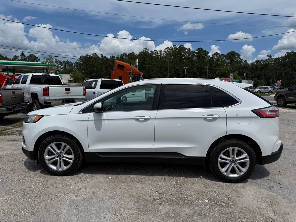 2019 Ford Edge Image 8