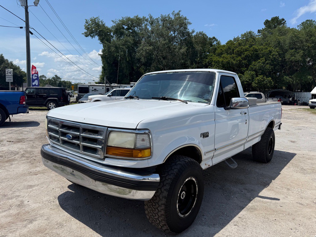 1993 Ford F-150 Image 1
