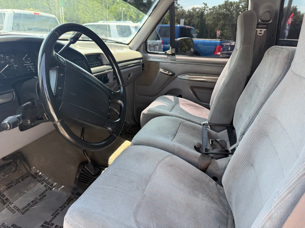 1993 Ford F-150 Image 8