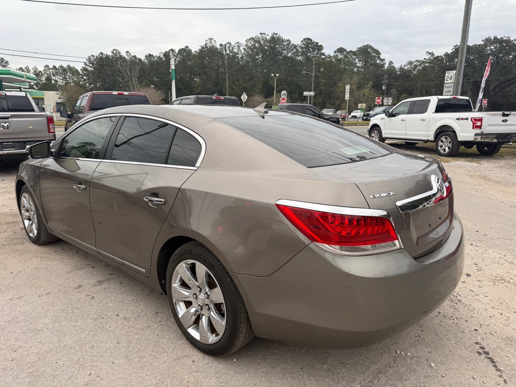 2010 Buick Lacrosse Image 7
