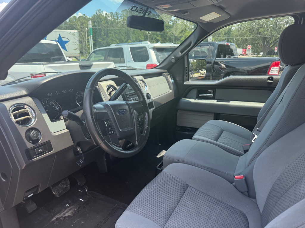 2012 Ford F-150 Image 9