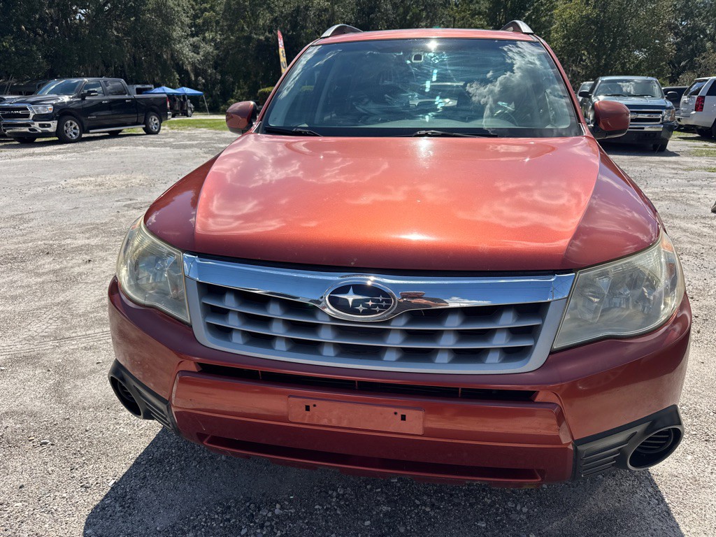2011 Subaru Forester Image 2