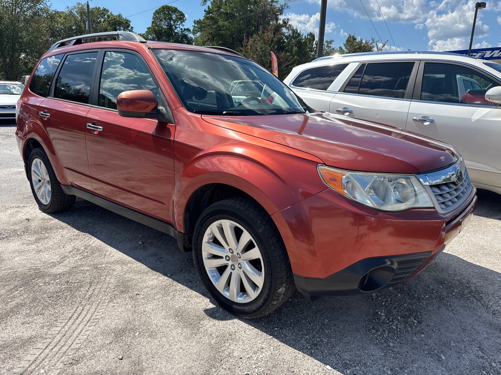 2011 Subaru Forester Image 3