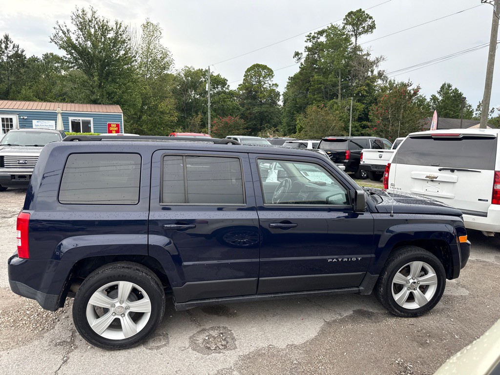 2017 Jeep Patriot Image 2