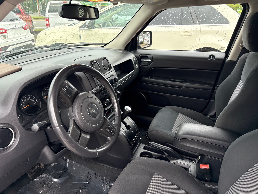 2017 Jeep Patriot Image 7