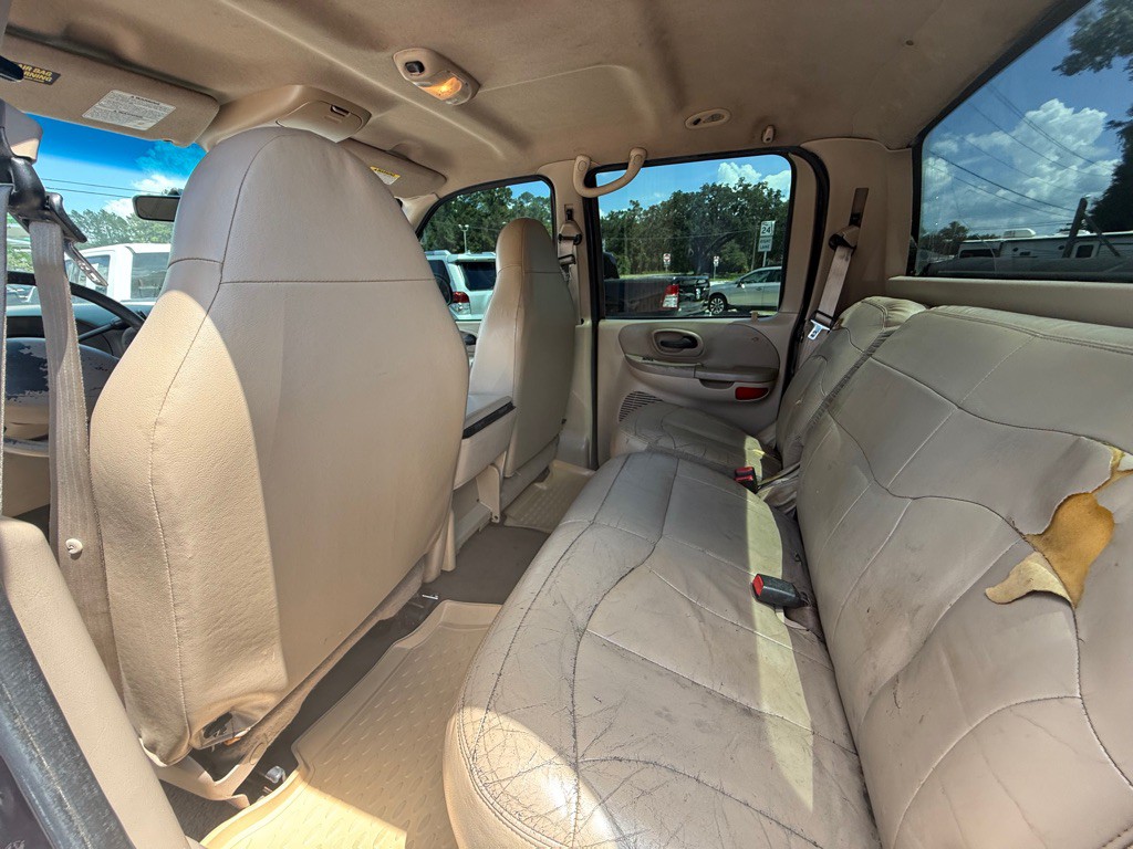 2001 Ford F-150 Image 10