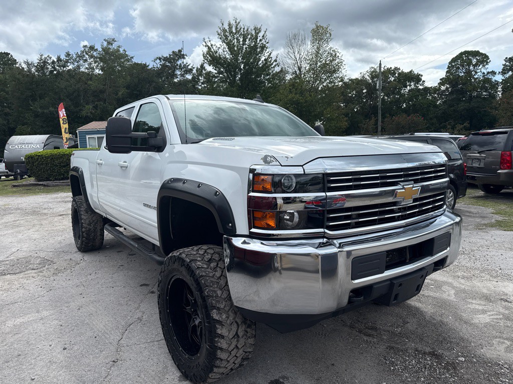 2015 Chevrolet Silverado 1500 Image 3