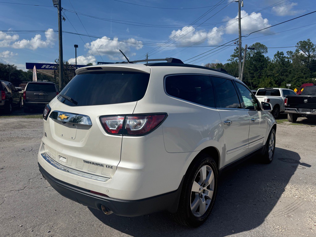 2015 Chevrolet Traverse Image 5