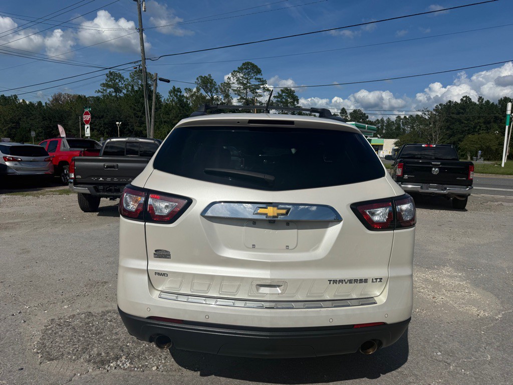 2015 Chevrolet Traverse Image 6