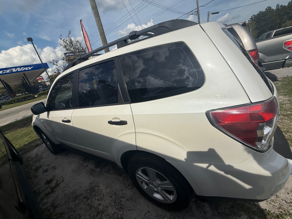 2012 Subaru Forester Image 7