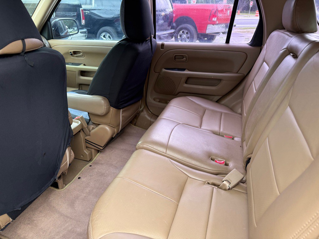 2004 Honda CR-V Image 10