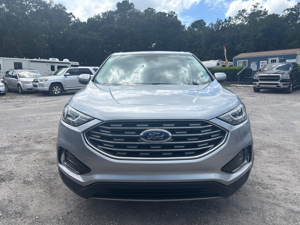 2022 Ford Edge Image 2