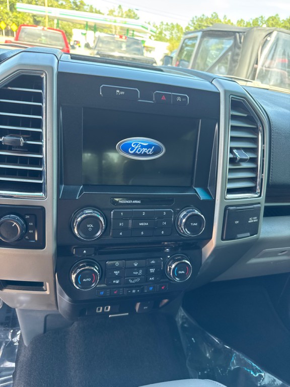 2016 Ford F-150 Image 11