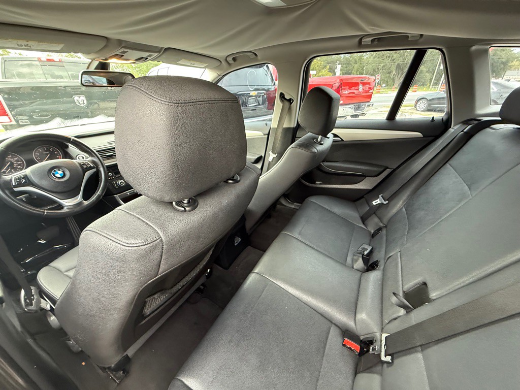 2015 BMW X1 Image 10
