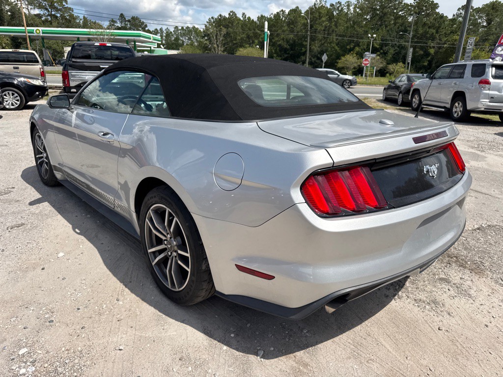 2017 Ford Mustang Image 6