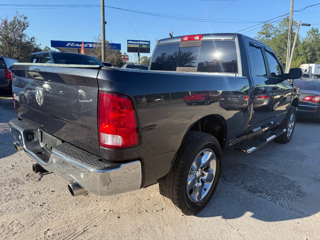 2017 RAM 1500 Image 5