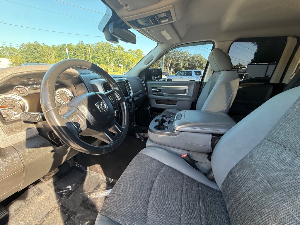 2017 RAM 1500 Image 9