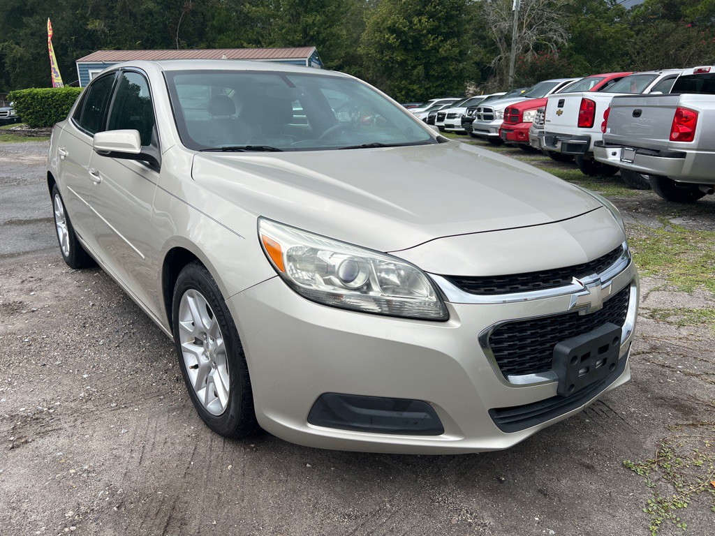 2015 Chevrolet Malibu Image 3