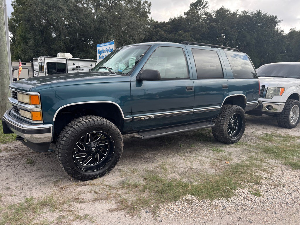 1995 Chevrolet Tahoe Image 6