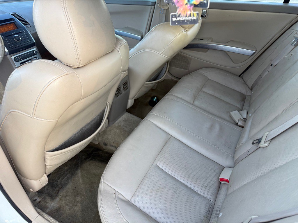 2007 Nissan Maxima Image 10