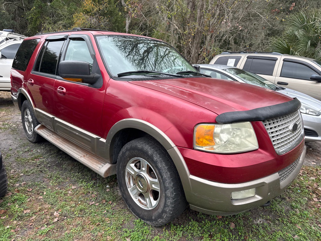 2004 Ford Expedition Image 3