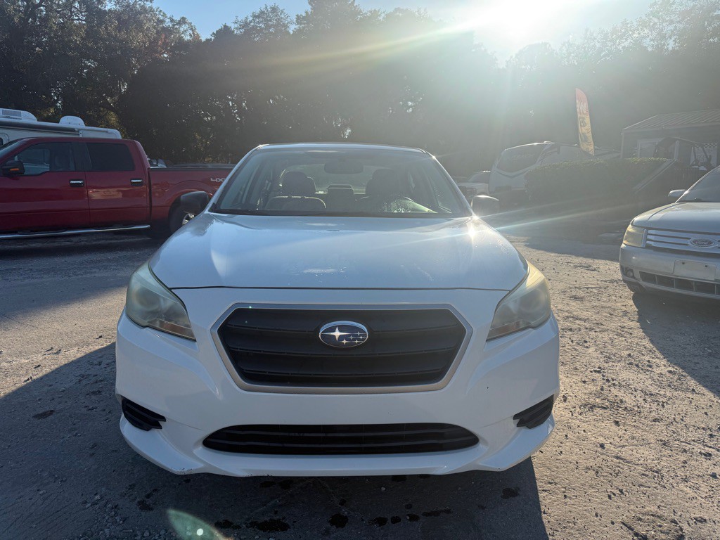 2016 Subaru Legacy Image 2