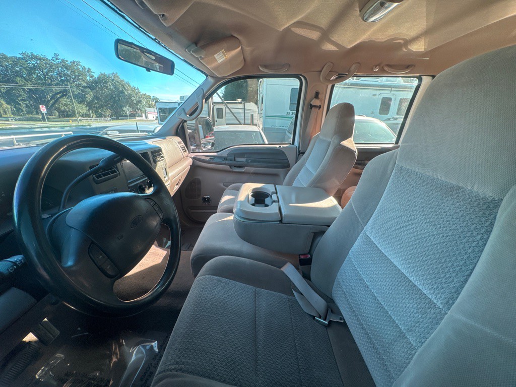 2002 Ford F-250 Image 7