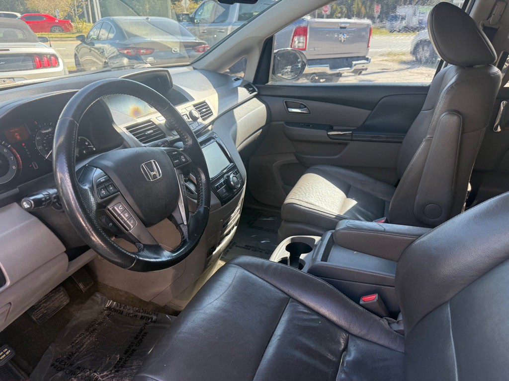 2016 Honda Odyssey Image 9