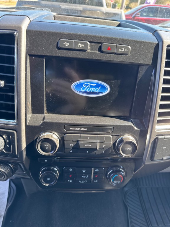 2016 Ford F-150 Image 10