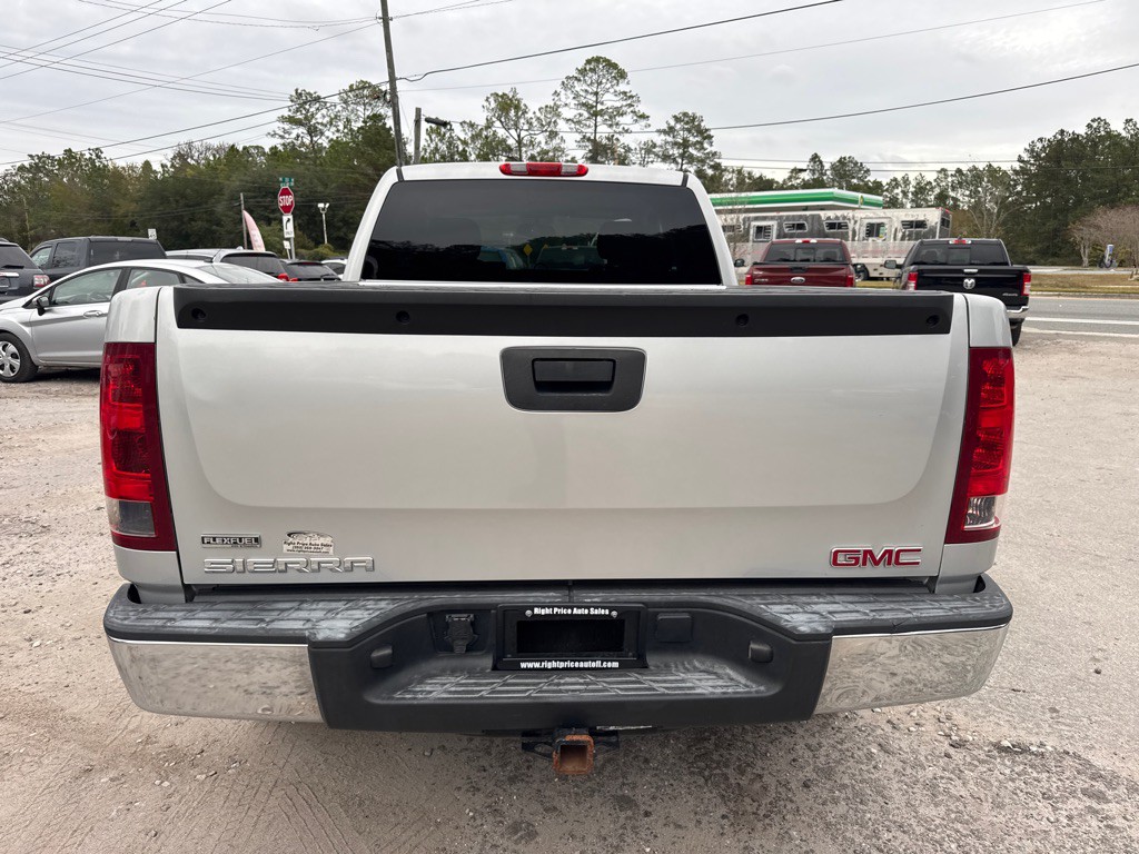 2011 GMC Sierra Image 5