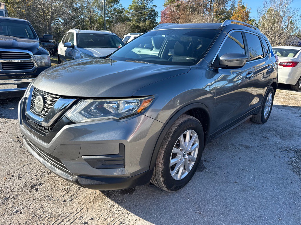 2018 Nissan Rogue Image 1