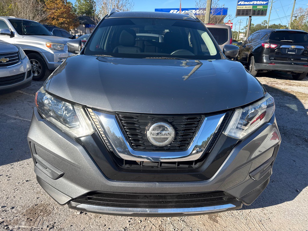 2018 Nissan Rogue Image 2