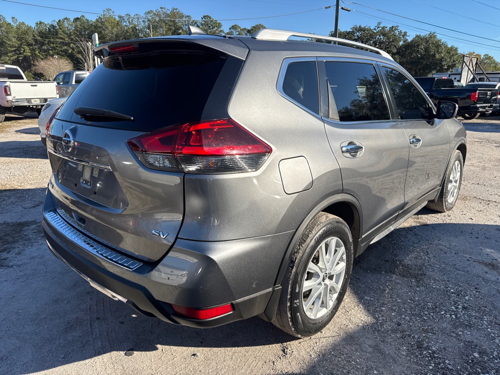 2018 Nissan Rogue Image 4
