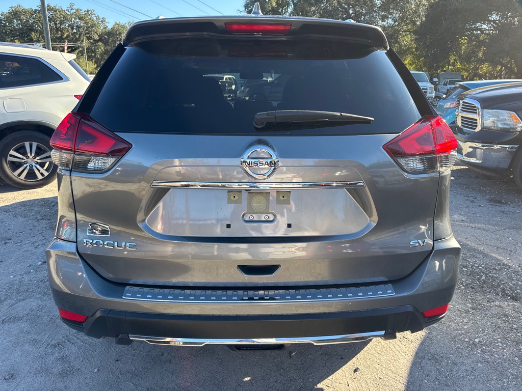 2018 Nissan Rogue Image 5