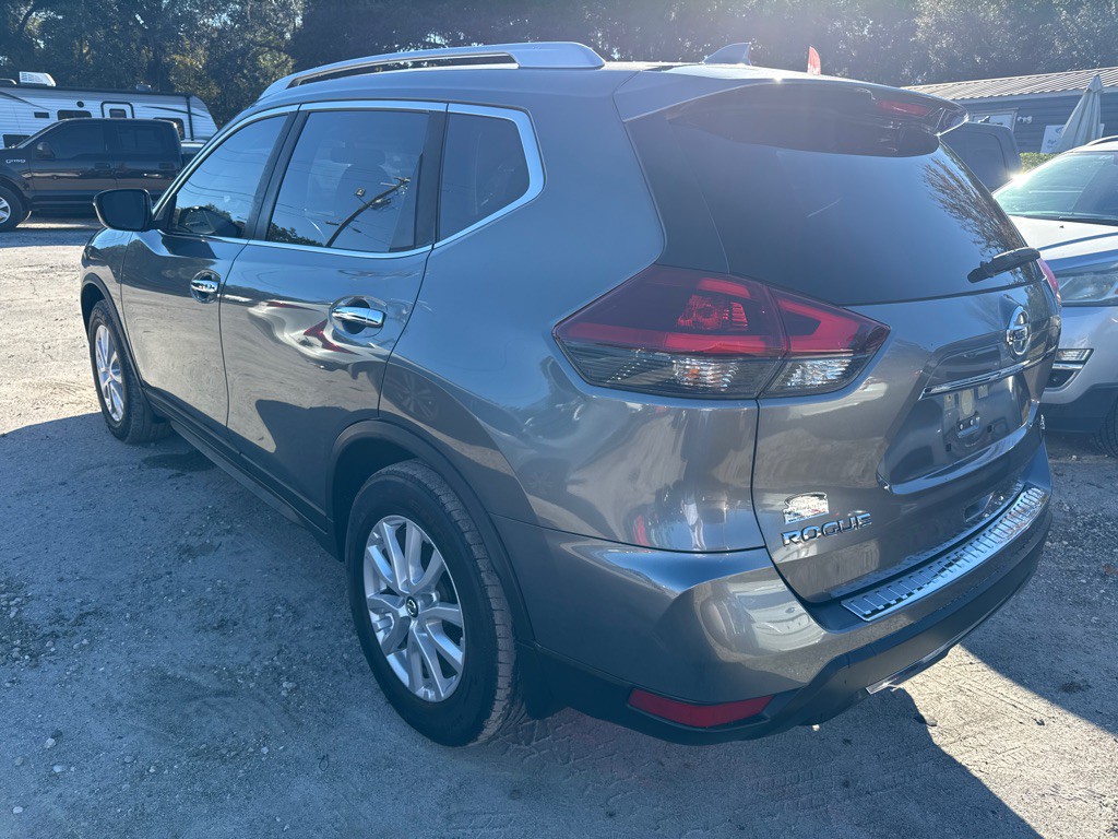 2018 Nissan Rogue Image 6