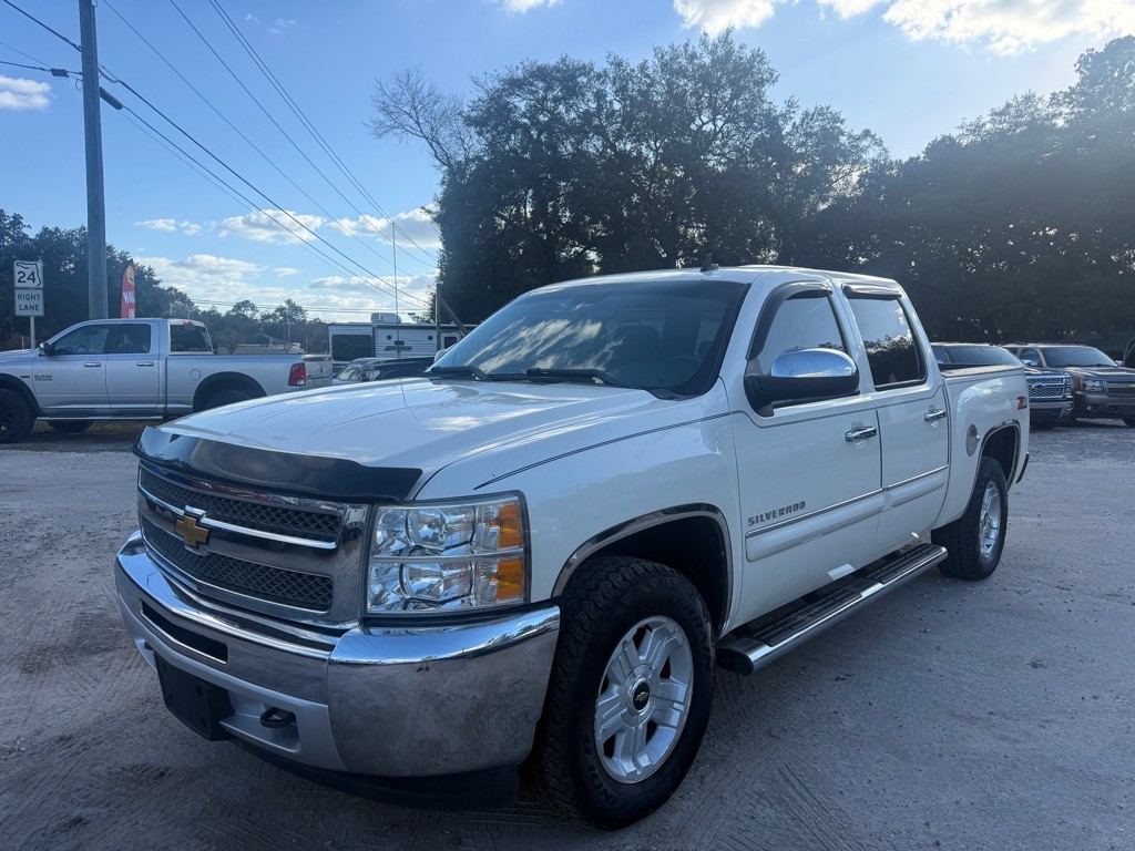 2013 Chevrolet Silverado 1500 Image 1